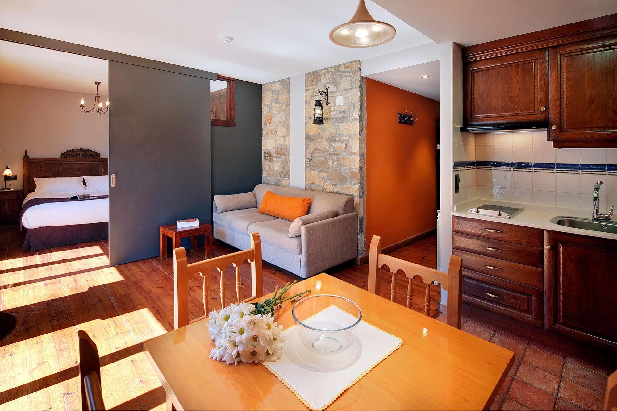 Villa De Plan Apartments&Suites Esterno foto