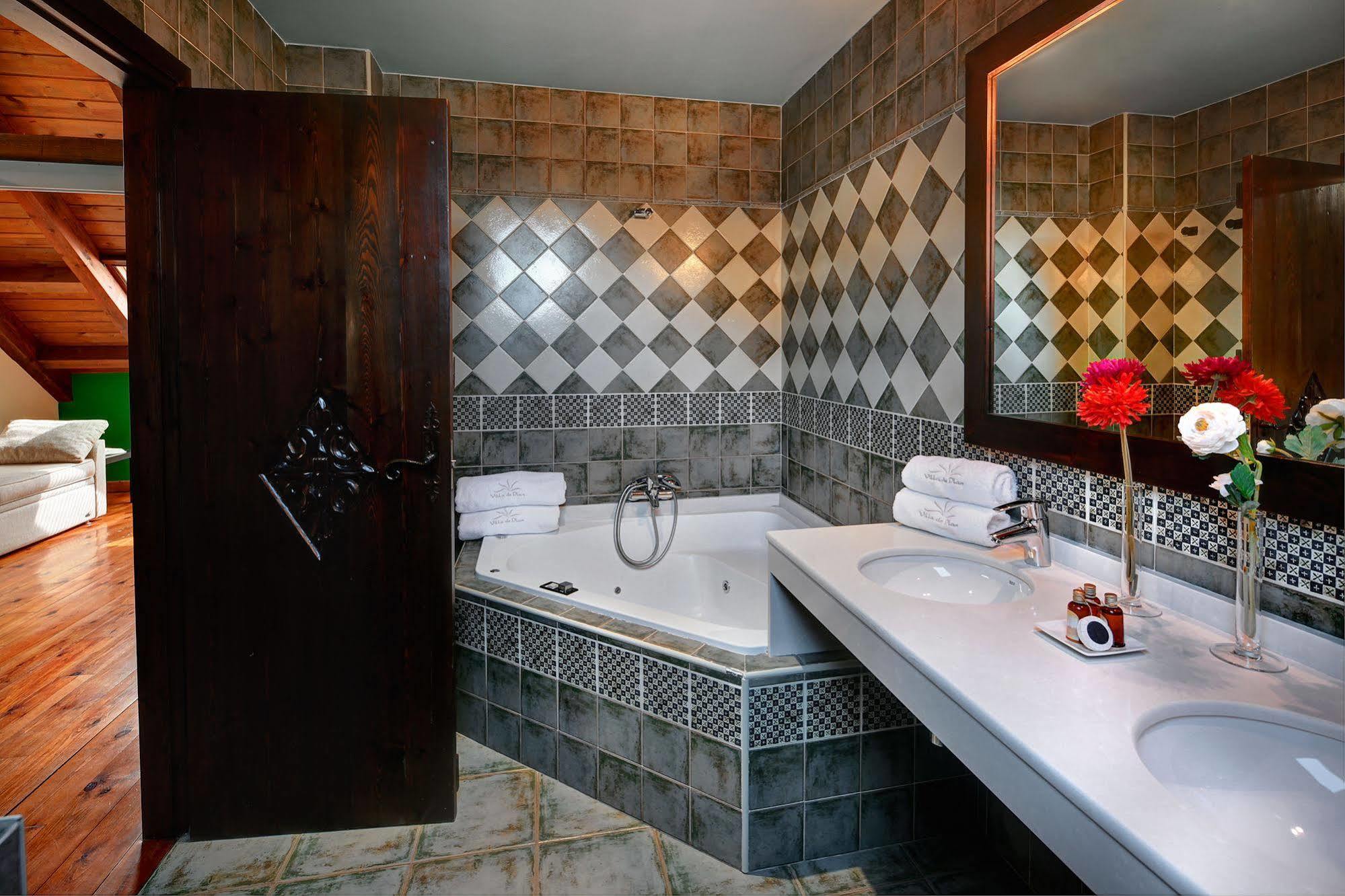 Villa De Plan Apartments&Suites Esterno foto