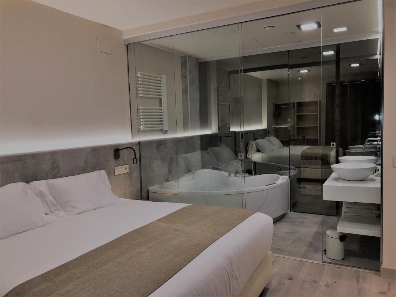 Villa De Plan Apartments&Suites Esterno foto