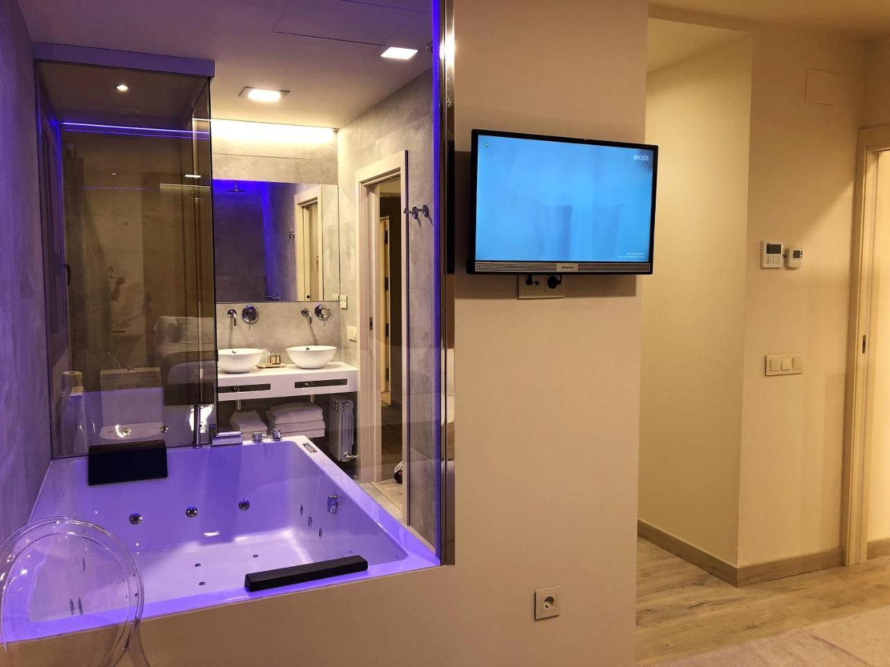 Villa De Plan Apartments&Suites Esterno foto